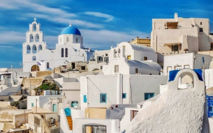 Top 10 Fairytale Towns in Greece