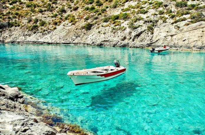 Top 10 Clearest Water Beaches in Greece