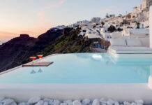 Top 10 Luxury Hotels in Santorini with Unforgettable Views