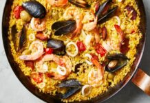 10 Best Mediterranean Foods to Try on Your Next Vacation